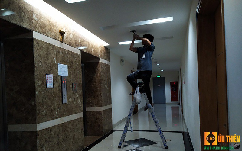 Lap Dat Loa Thong Bao Chung Cu