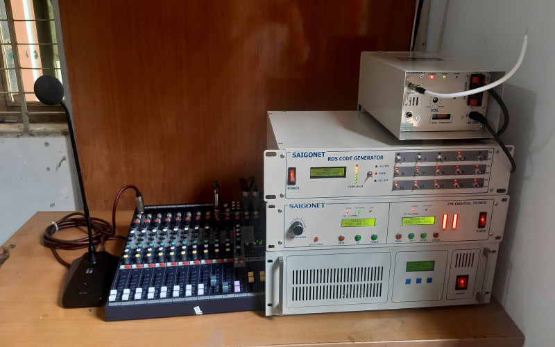 Thiet Bi Truyen Thanh Khong Day Fm